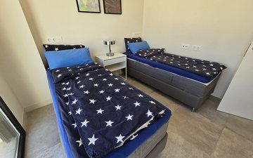 Property slide 21