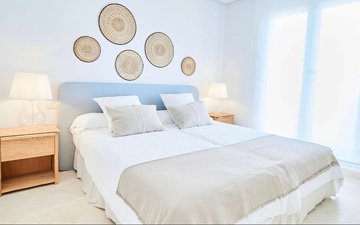 Property slide 21