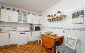 Property slide 5