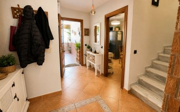 Property slide 14