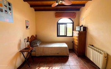 Property slide 16