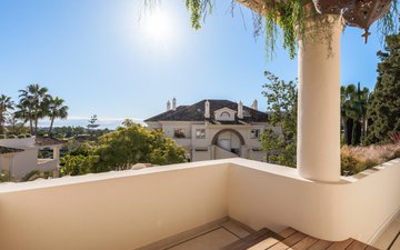 Property slide 39