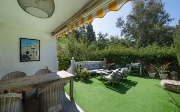 Property slide 23