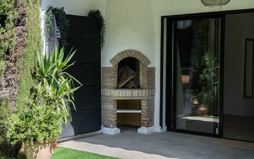 Property slide 25