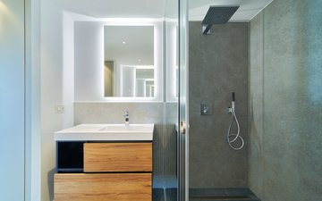 Property slide 20