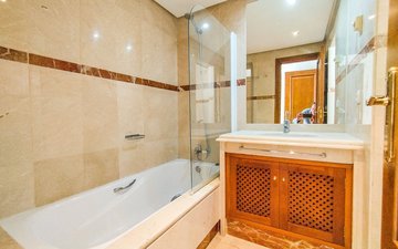 Property slide 17