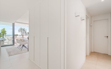 Property slide 18