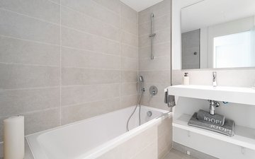 Property slide 32