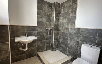 Property slide 51