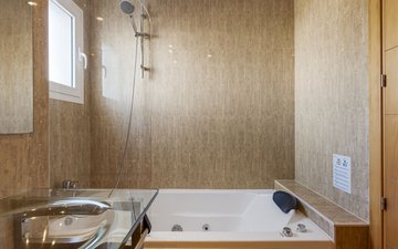 Property slide 20