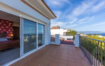 Property slide 41