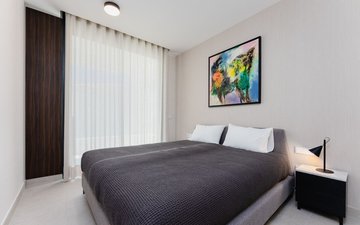 Property slide 17