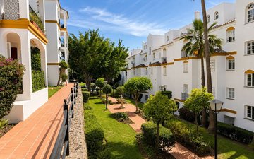 Property slide 16