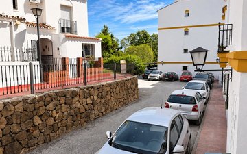Property slide 21