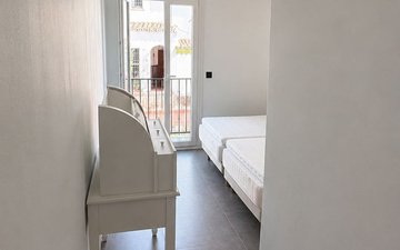 Property slide 26