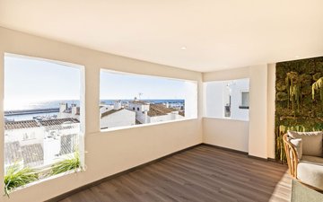 Property slide 42
