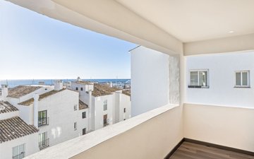 Property slide 44