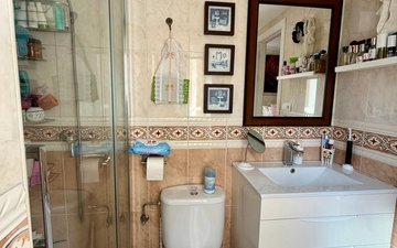 Property slide 19