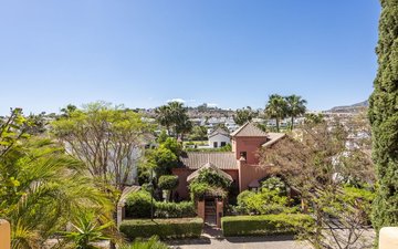 Property slide 10