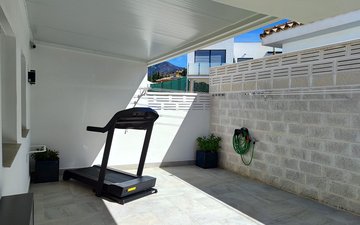 Property slide 48