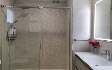 Property slide 68