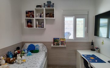 Property slide 71