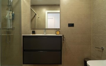 Property slide 30