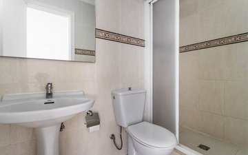 Property slide 16