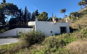 Property slide 21