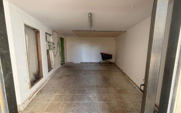 Property slide 22