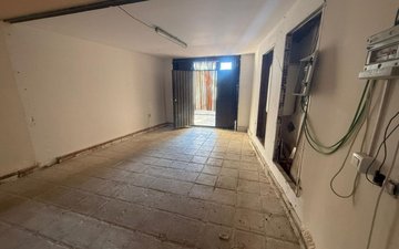 Property slide 23
