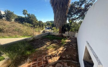 Property slide 24