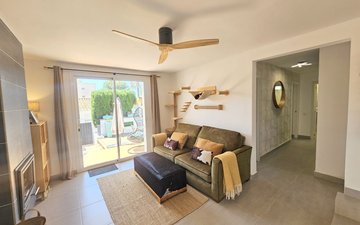 Property slide 10