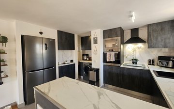 Property slide 11