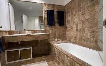 Property slide 14