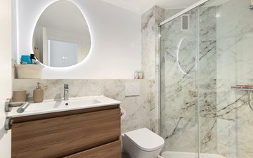 Property slide 18