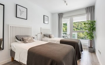 Property slide 19