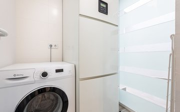 Property slide 21