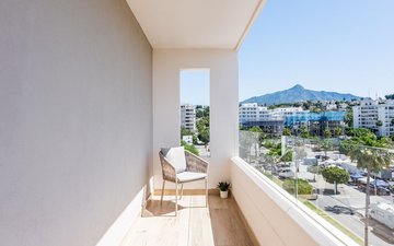 Property slide 17