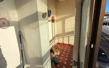 Property slide 17