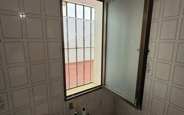 Property slide 9