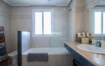 Property slide 32