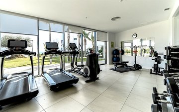 Property slide 18