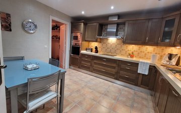Property slide 11