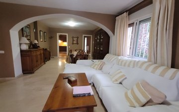 Property slide 14