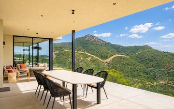 Property slide 19