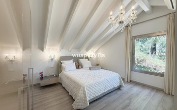 Property slide 25
