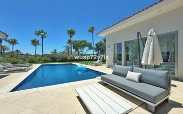 Property slide 32