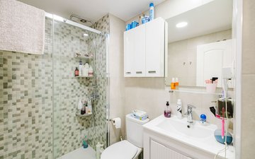 Property slide 18