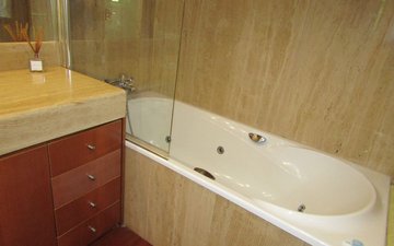 Property slide 20